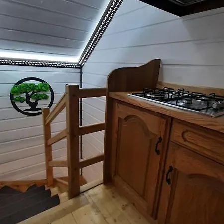 Apartament Huba *